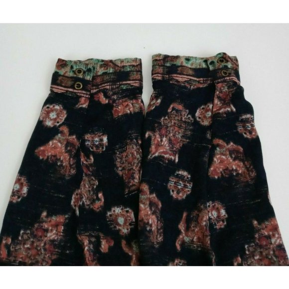 A Pea In The Pod Women's Black Boho Blouse With Floral Design Size Medium - Picture 3 of 5